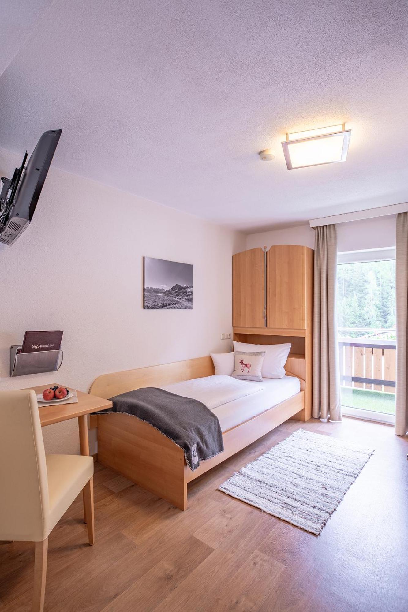 Patteriol Apart-Hotel-Garni ซังคท์อันทอนอัมอาร์ลแบร์ก ภายนอก รูปภาพ